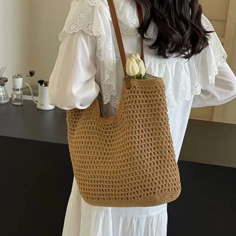 Women's hand-woven straw tote  - Tote Bag Beach 리뷰 및 가격